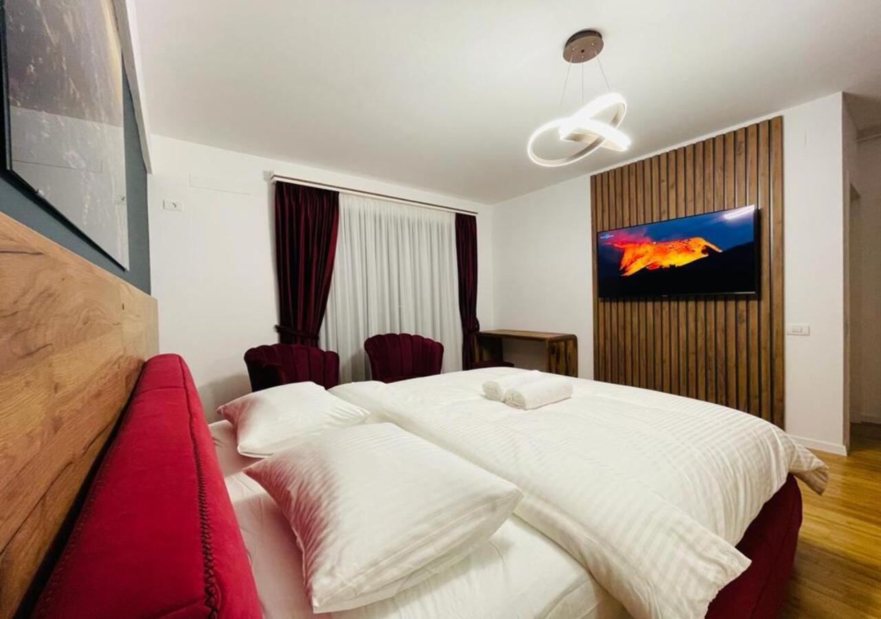 Pitesti Residence מראה חיצוני תמונה
